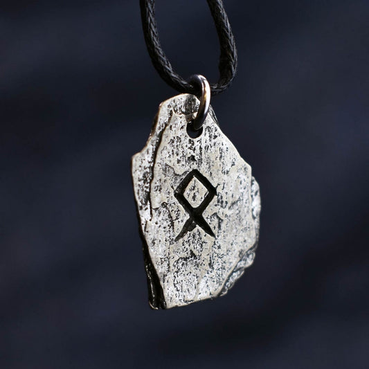 Odin’s Rune: Othila Pendant