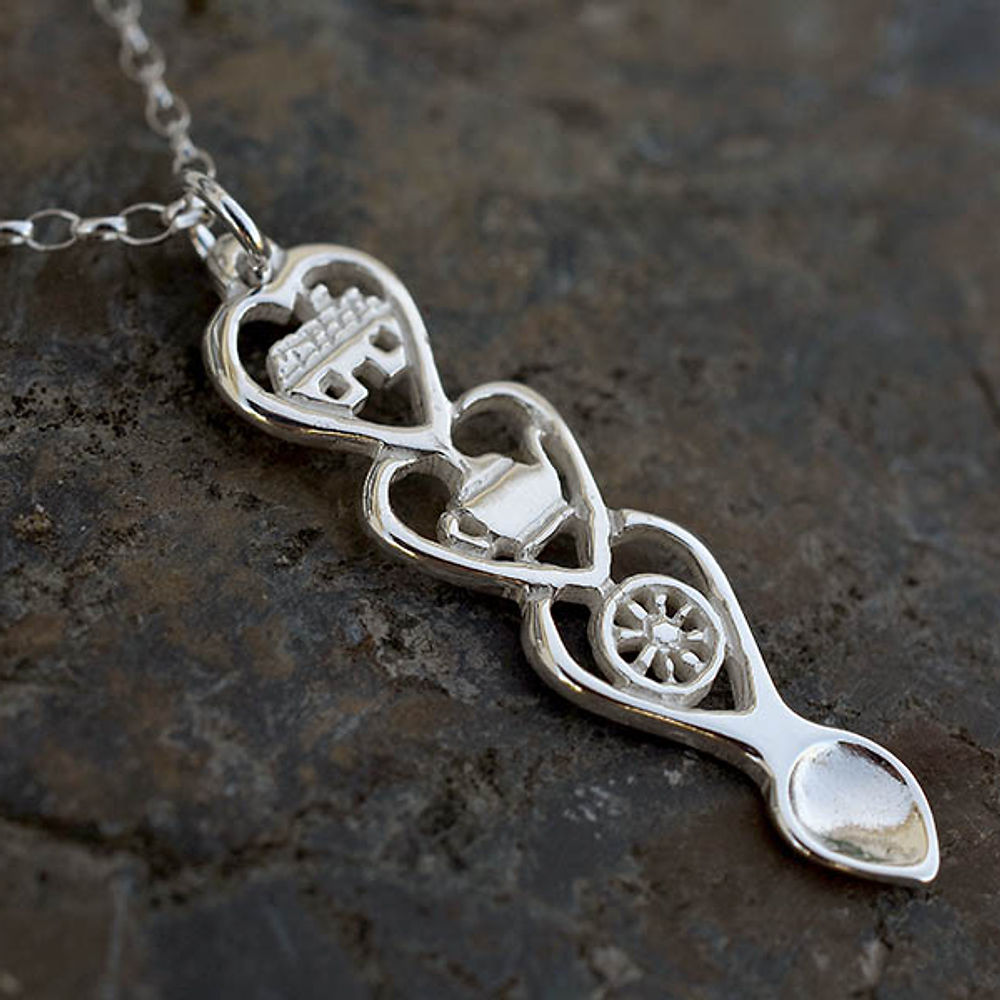 Croeso Love-spoon Pendant